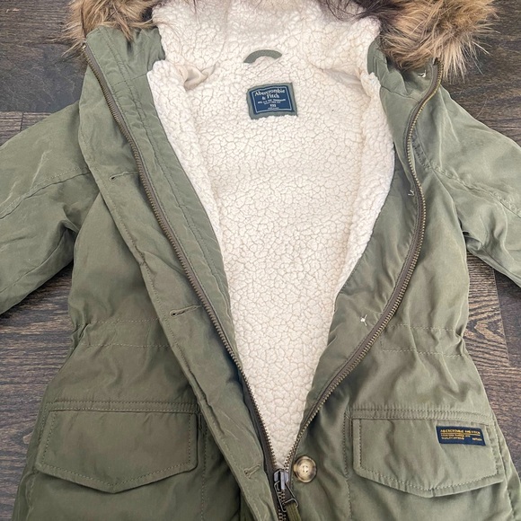 Abercrombie & Fitch | Green Sherpa Lined Parka Coat Jacket Size XXS - Picture 4 of 13